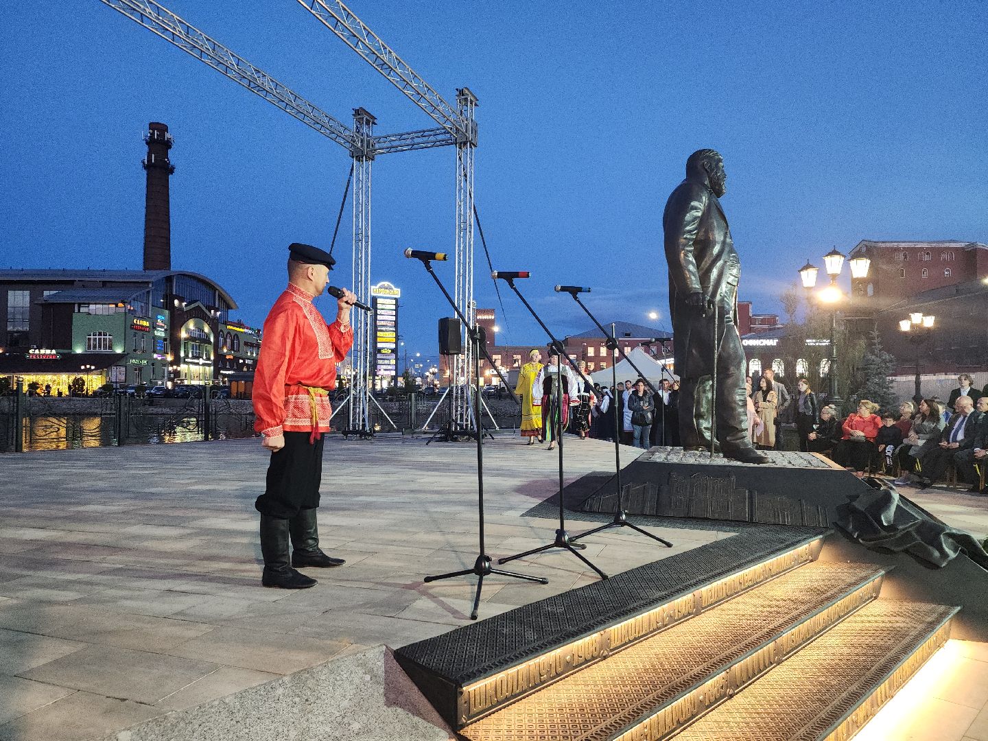 Памятник, Арсений Морозов, меценат, Ногинск, Богородский городской округ