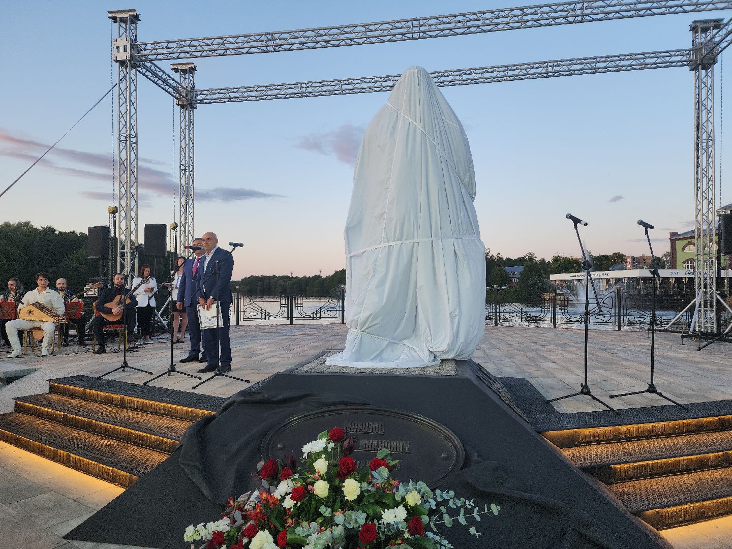 Памятник, Арсений Морозов, меценат, Ногинск, Богородский городской округ