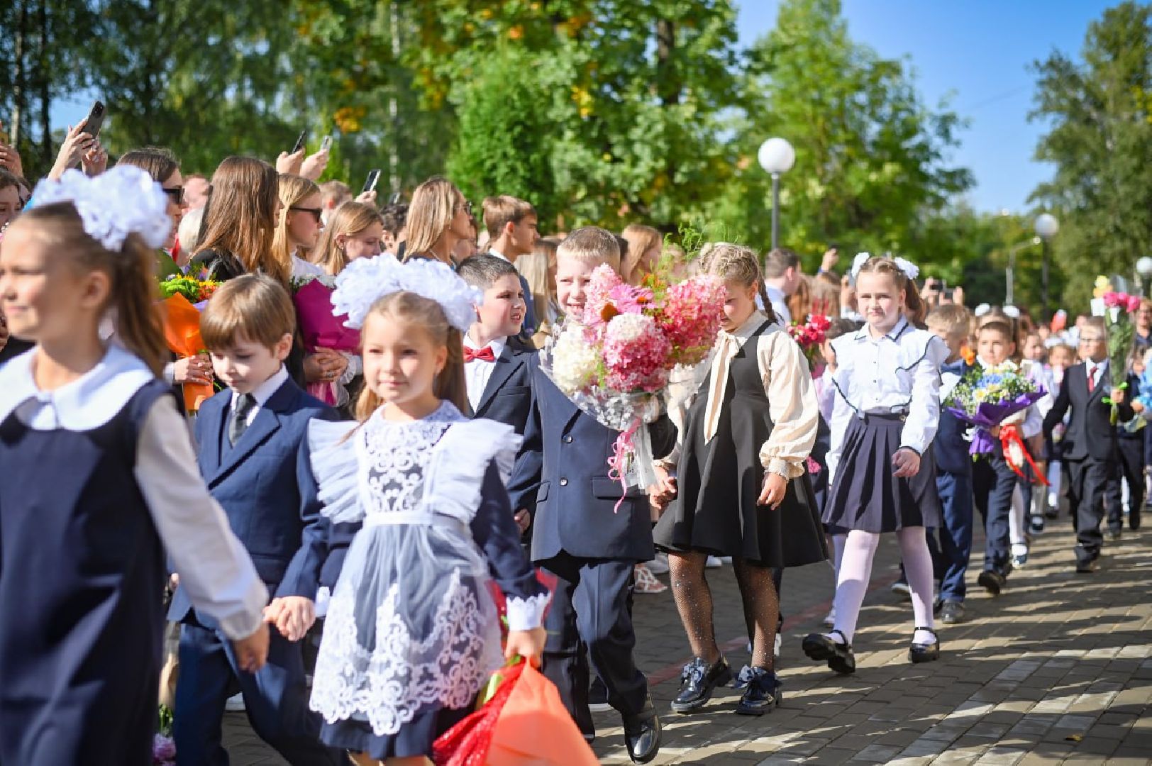 Сергиево-Посадский городской округ, Сергиев Посад, Ремонт школ, 1 сентября, День знаний, Ученики