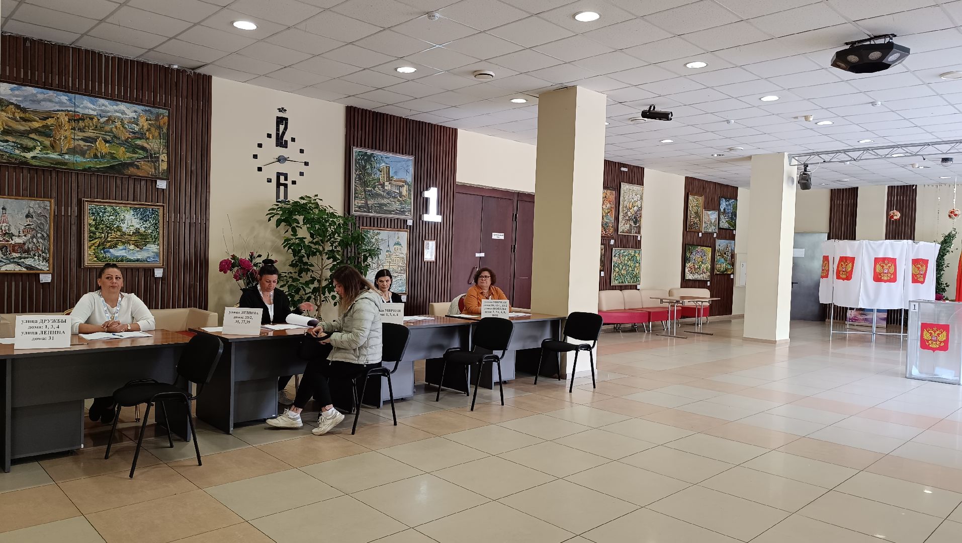 Лобня, общество, выборы