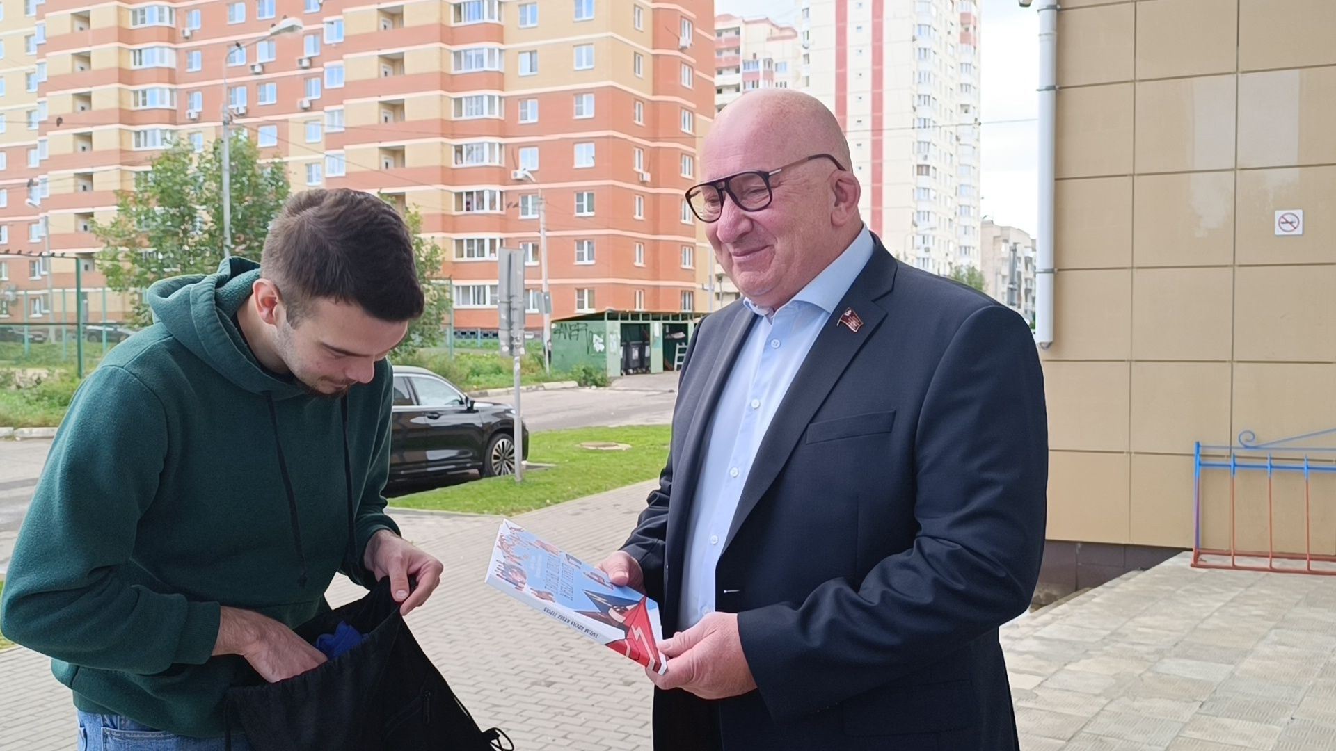 Лобня, выборы, общество