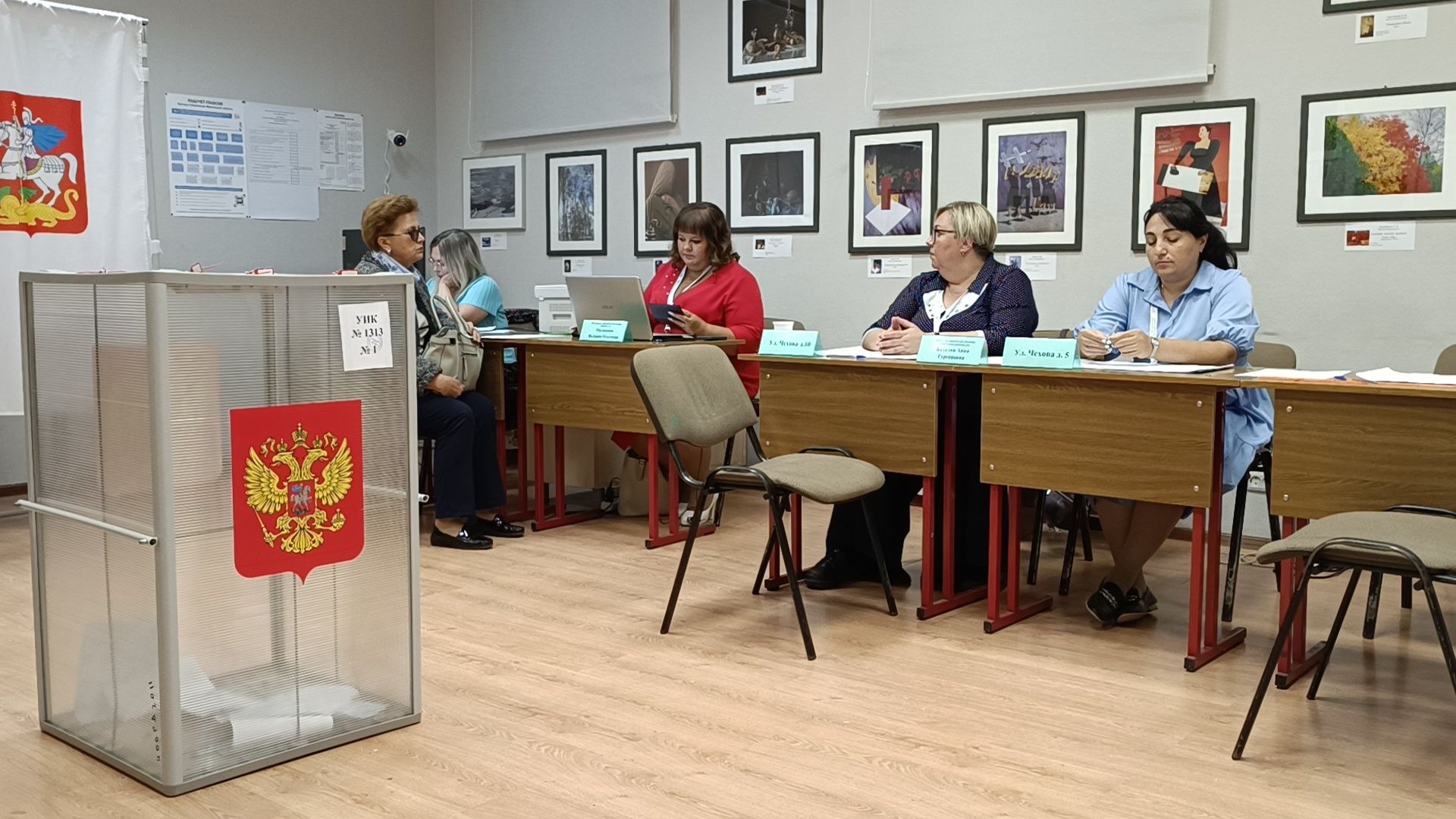 Лобня, выборы, общество