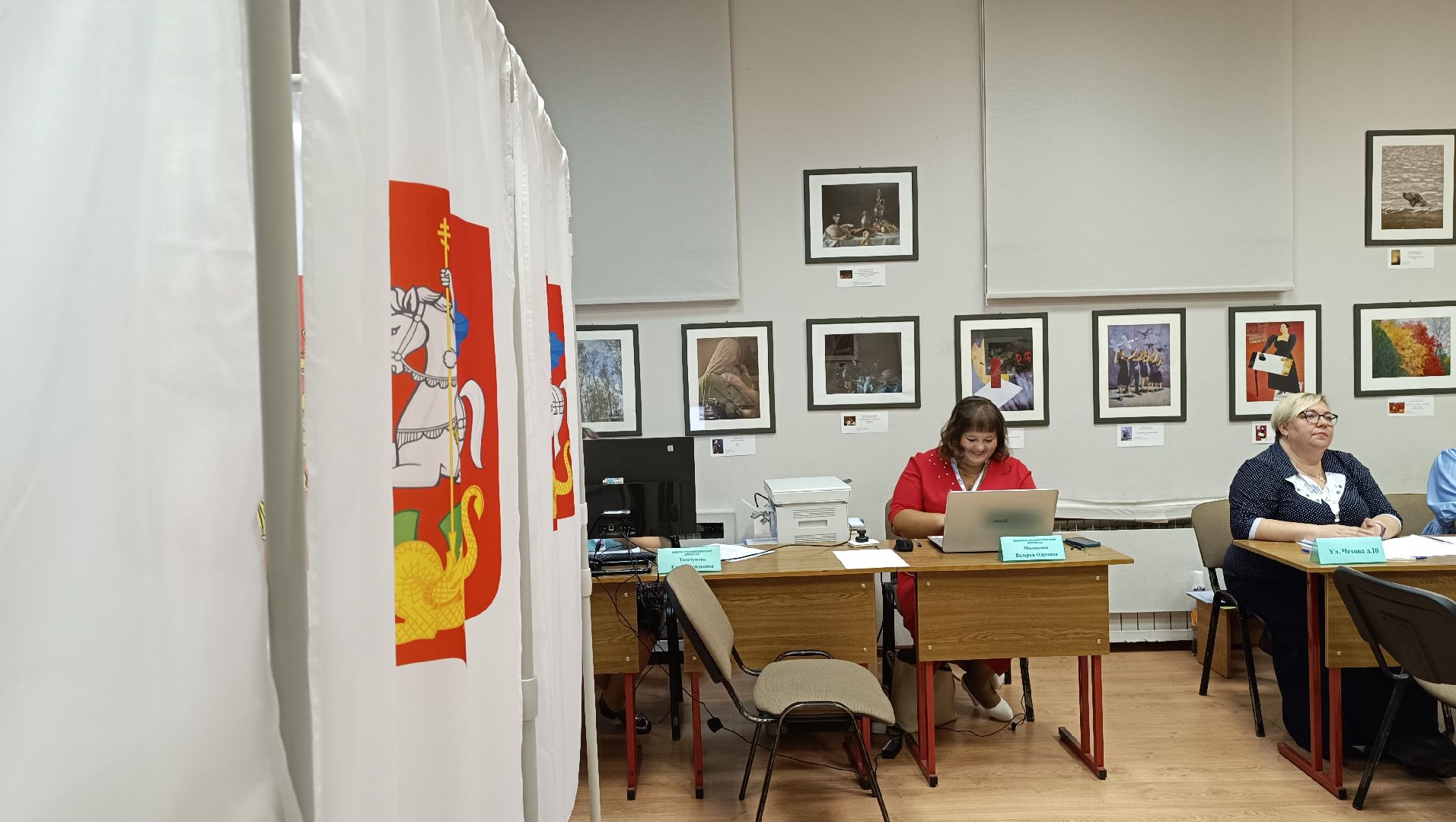 Лобня, выборы, общество