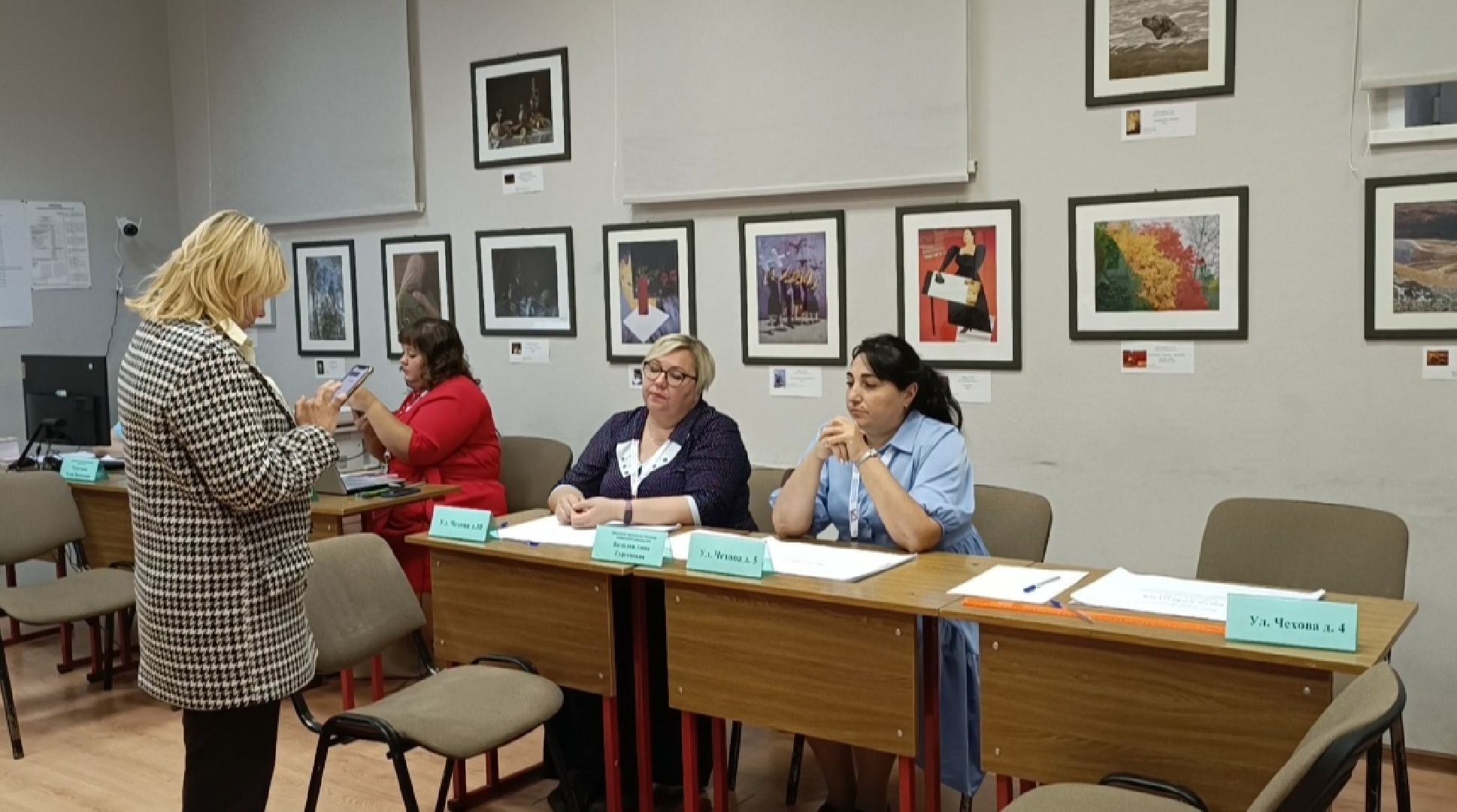 Лобня, выборы, общество