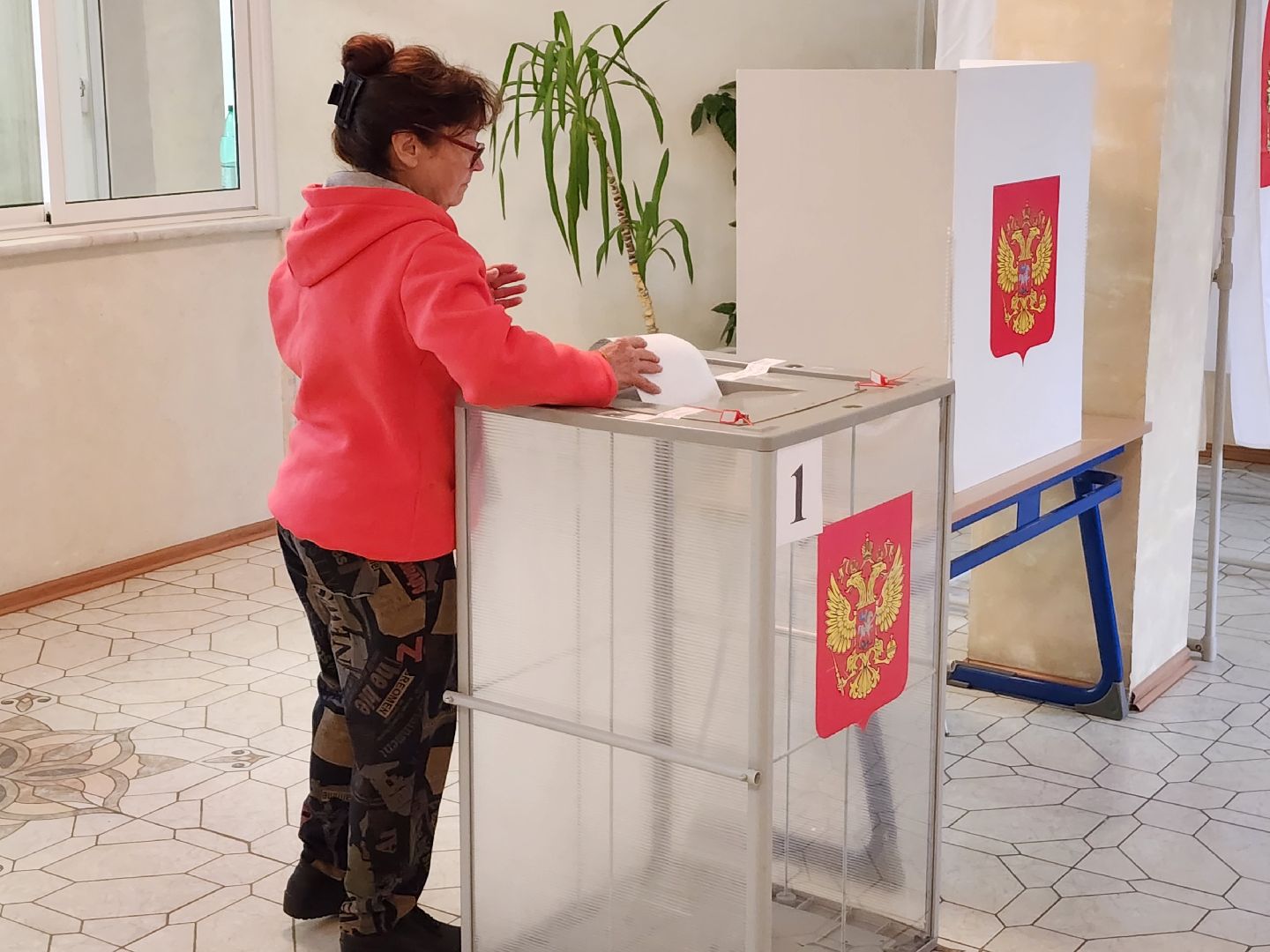 выборы, серпухов, выборы 2023, выборы губернатора, выборы губернатора московской области, улица химиков, школа 12, подмосковьевыбирает 2023, подмосковьевыбирает2023, едг2023,