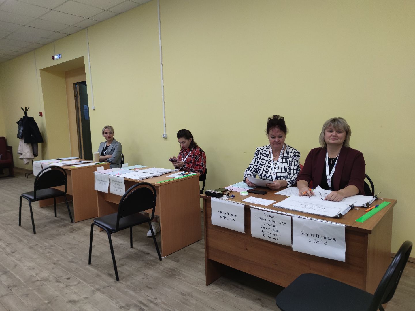 выборы 2023, кот, избирательный участок, Талдом, поселок Северный