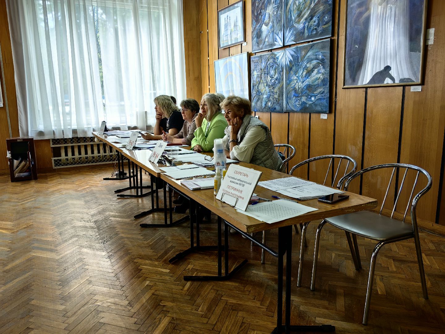 ##Лётчик, Выборы, космонавт, гражданский долгзвездный городок,