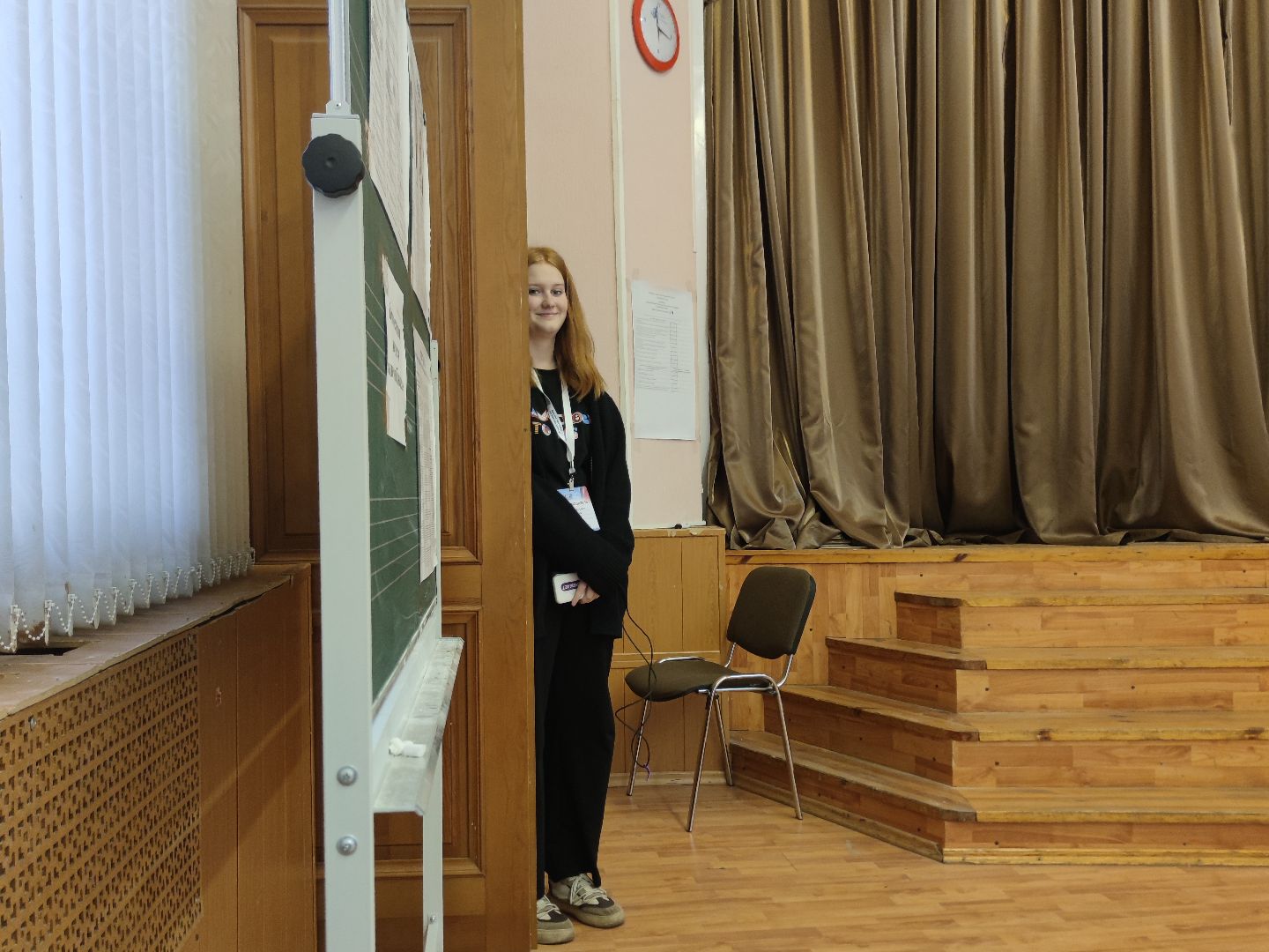 Общественный наблюдатель, впервые голосующий, избирательный участок, Дубна