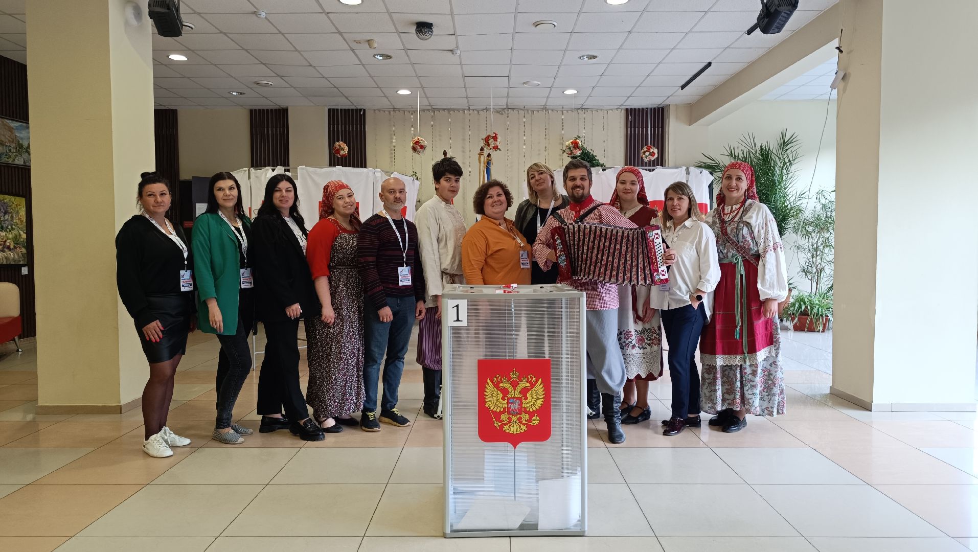 Лобня, выборы, песня