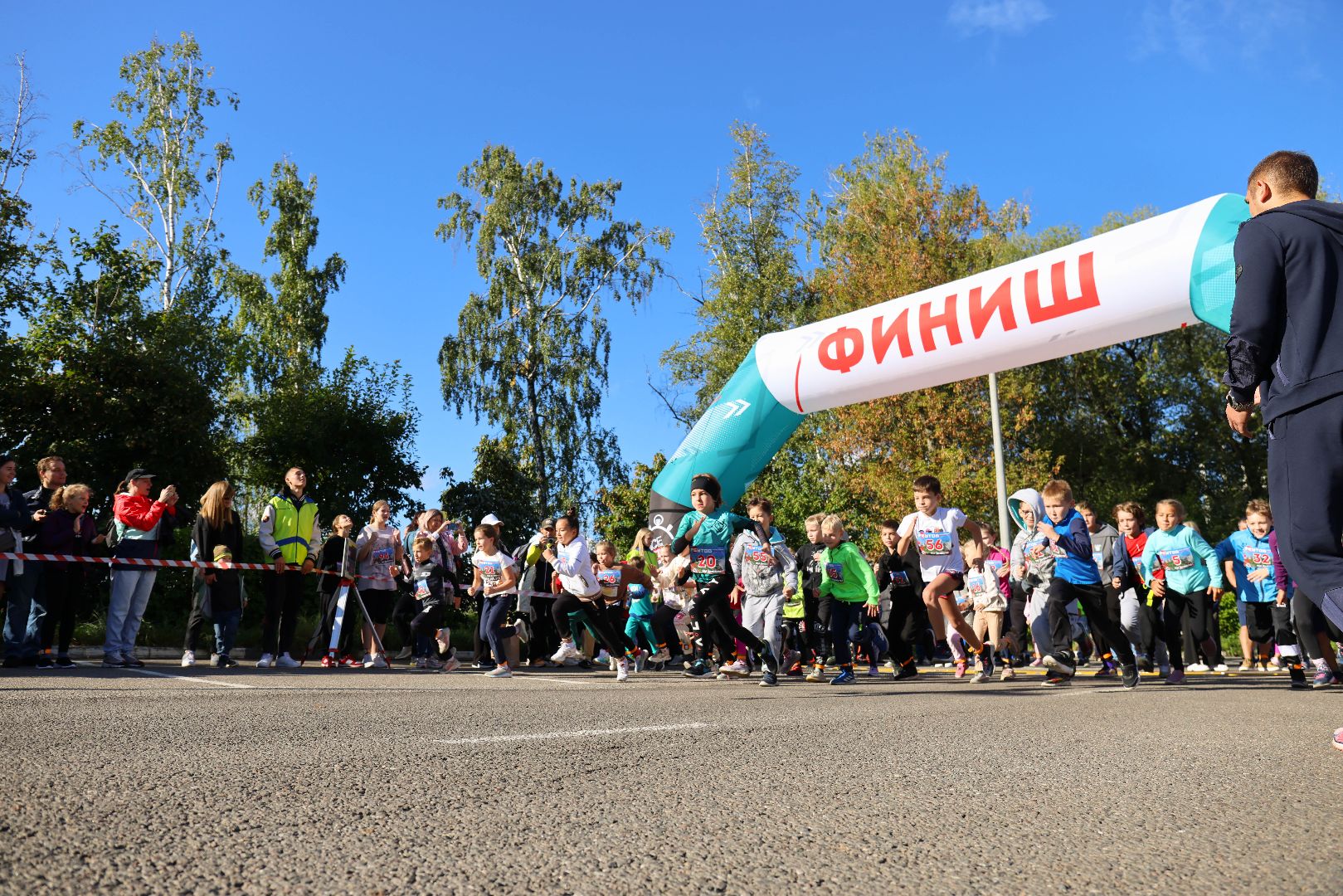 Реутов, День города, мы вместе. забег, парк, пруд