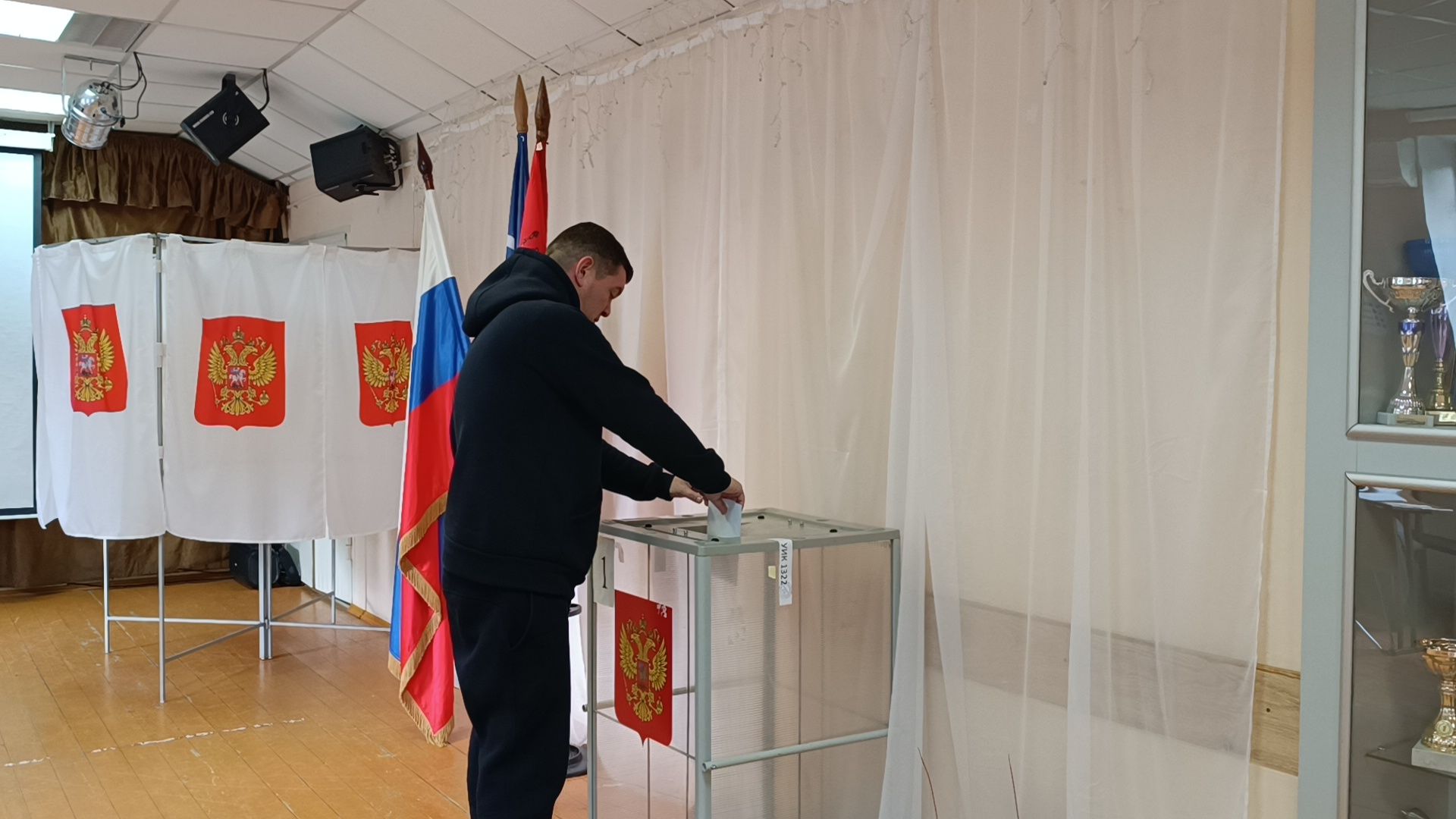 Лобня, общество, выборы