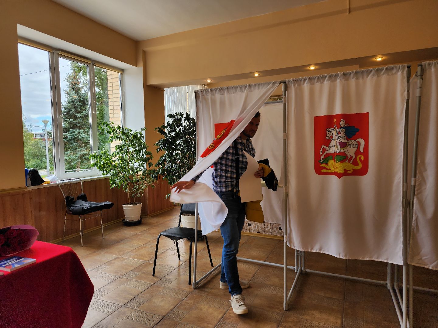 выборы 2023, голосование, олег сирота, сыр