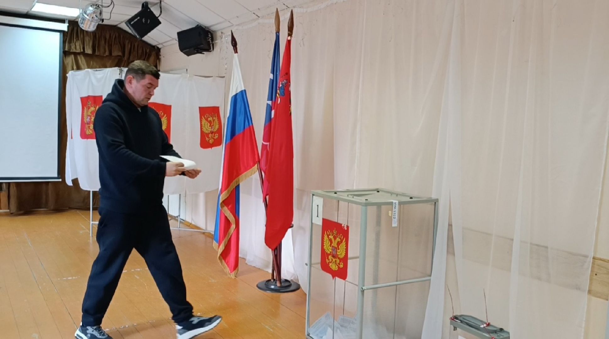 Лобня, общество, выборы