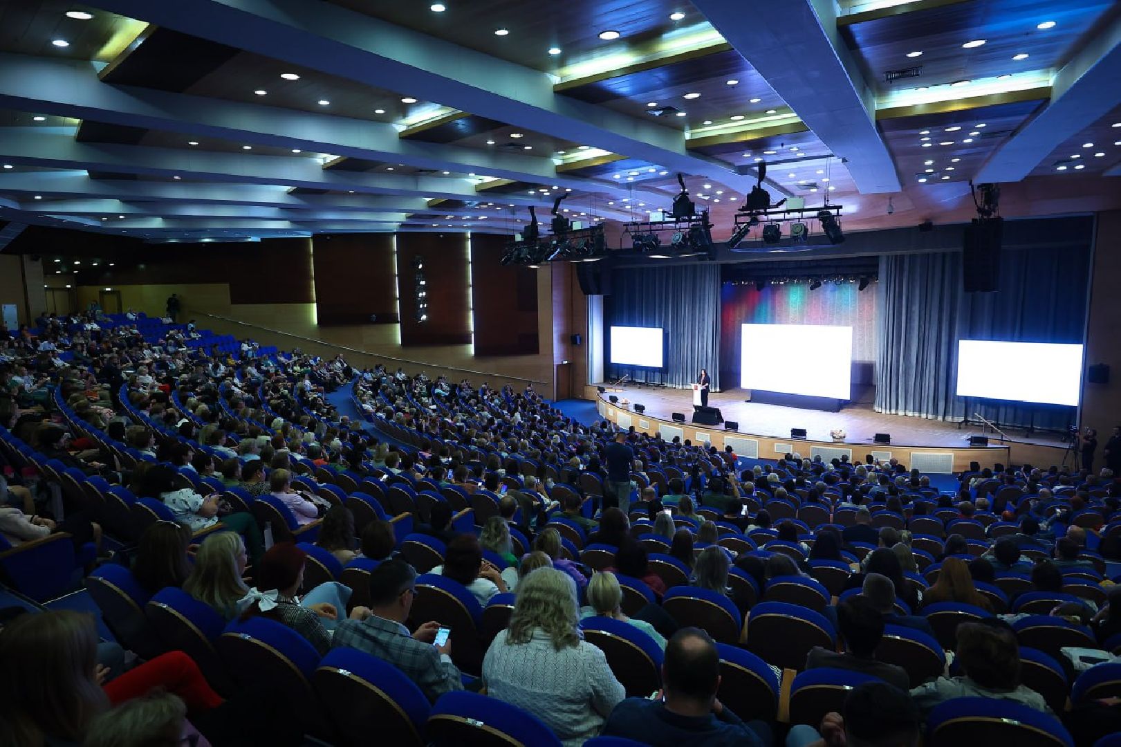 Операция, хирург, ранение, сердце, больница, награждение, Съезд