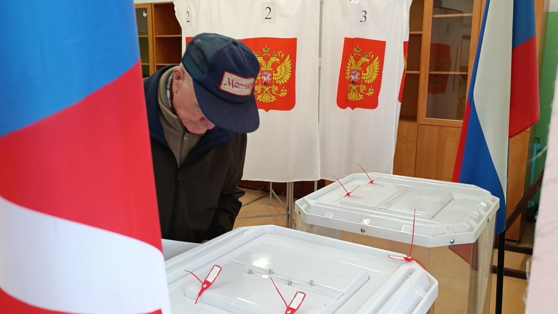 Лобня, общество, выборы