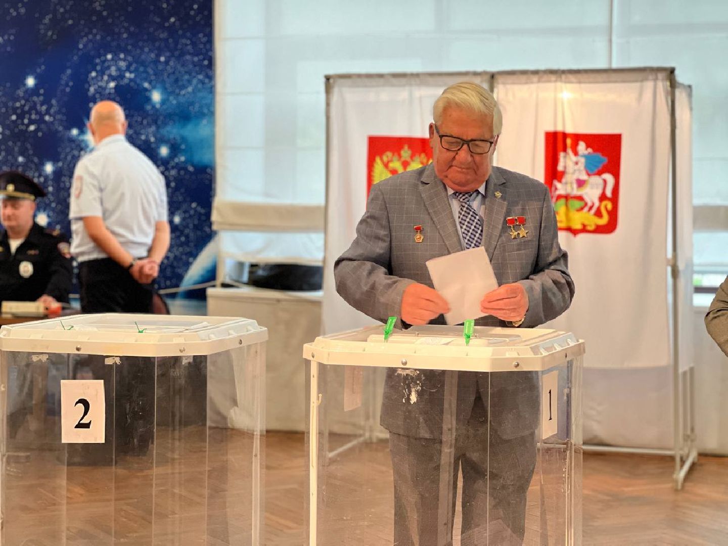 Выборы, космонавт, городок, полёт, экипаж, губернаторзвездный городок,