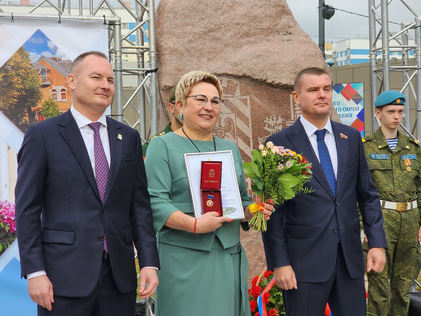 лауреаты премии ЛГО; видное; гордость округа; люди