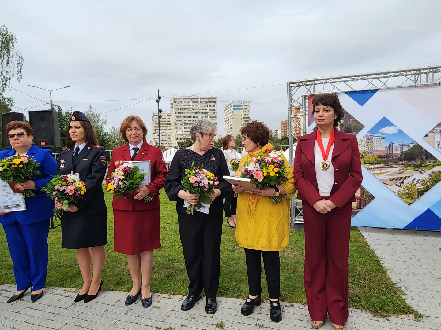 лауреаты премии ЛГО; видное; гордость округа; люди