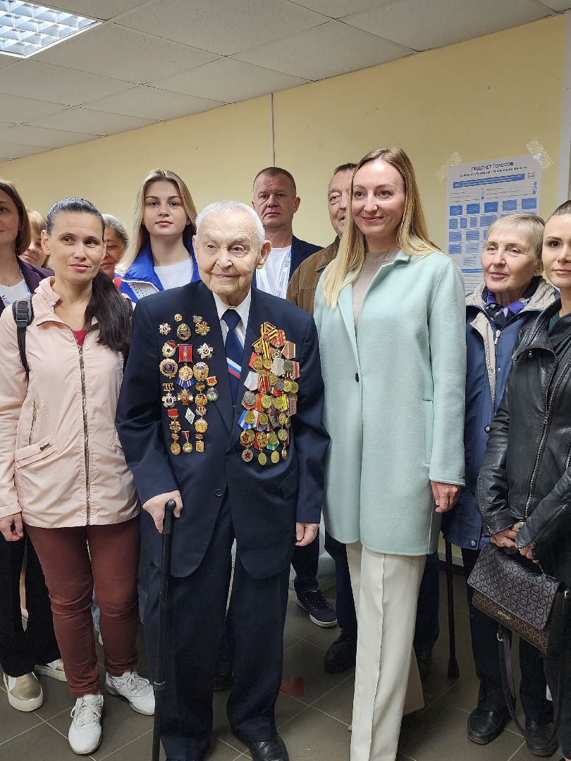 Химки, Подмосковье, выборы, ветеран, голосование