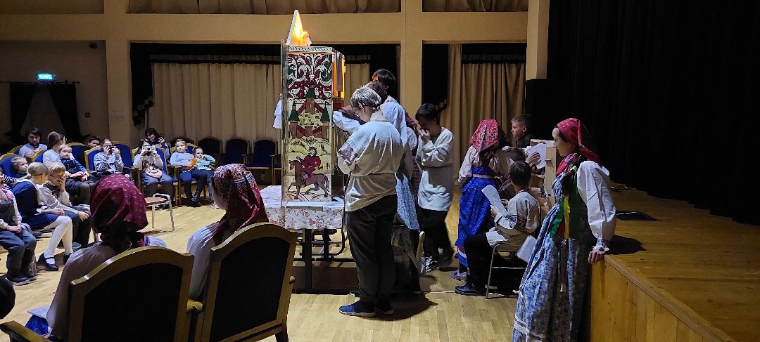 Пущино Общество