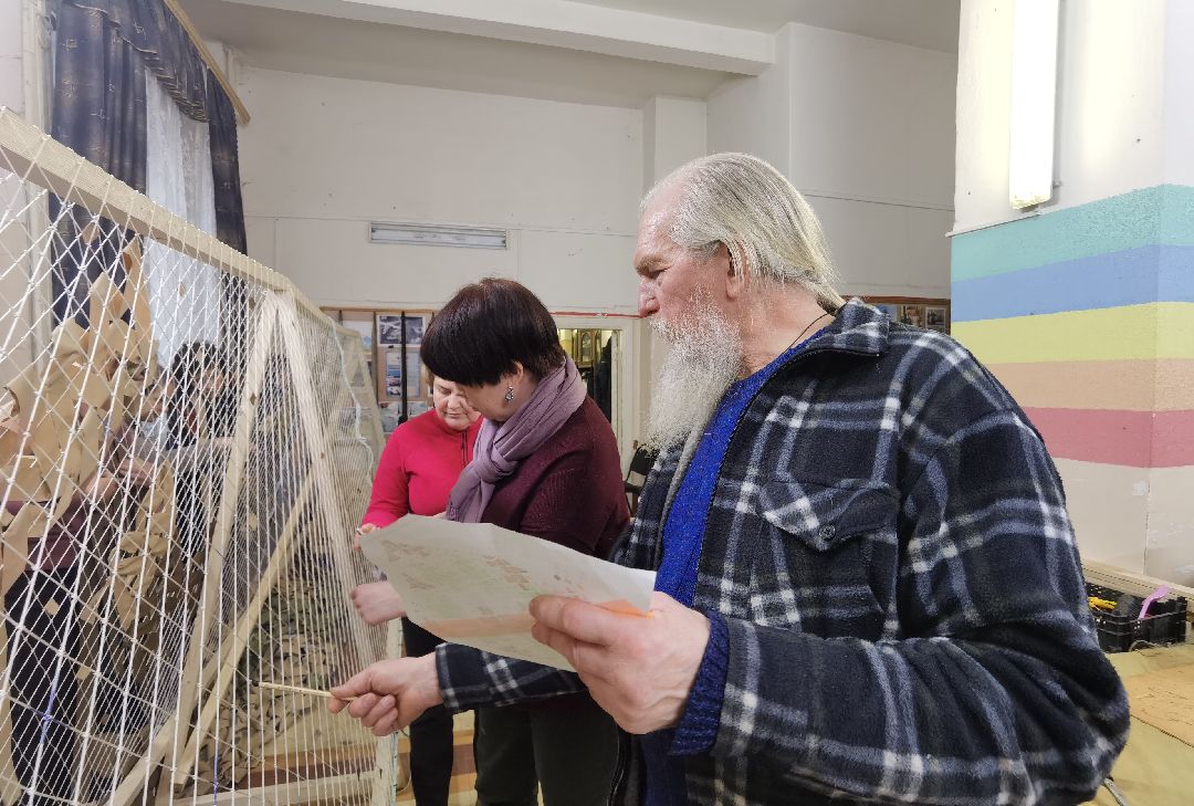 спецоперация, маскировочные сети, окопные свечи, ПВПК