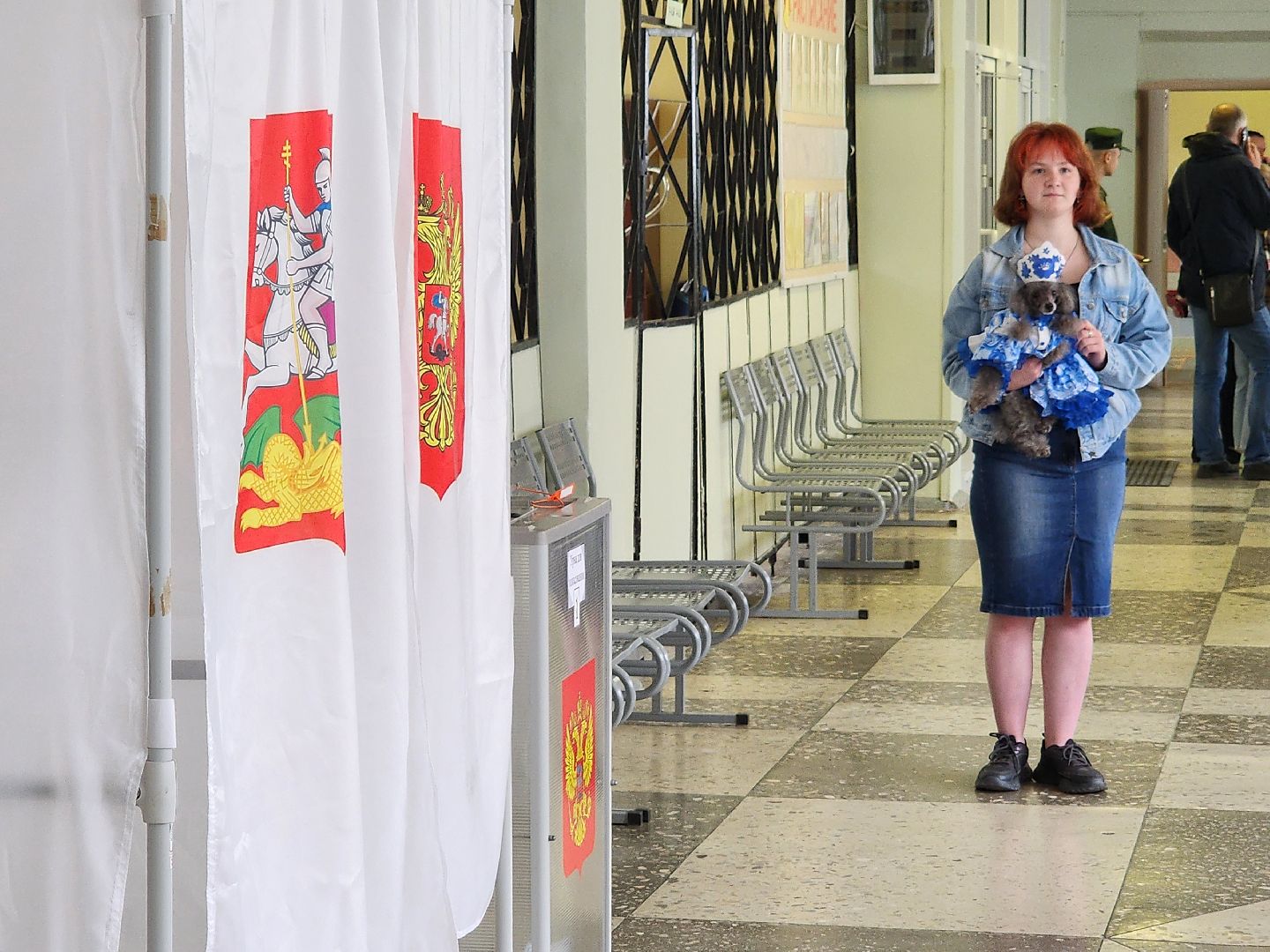 выборы, выборы губернатора московской области, собака, матрешка, подмосковье - этом мы, гимназия №1, серпухов, едг 2023, подмосковье выбирает 2023,