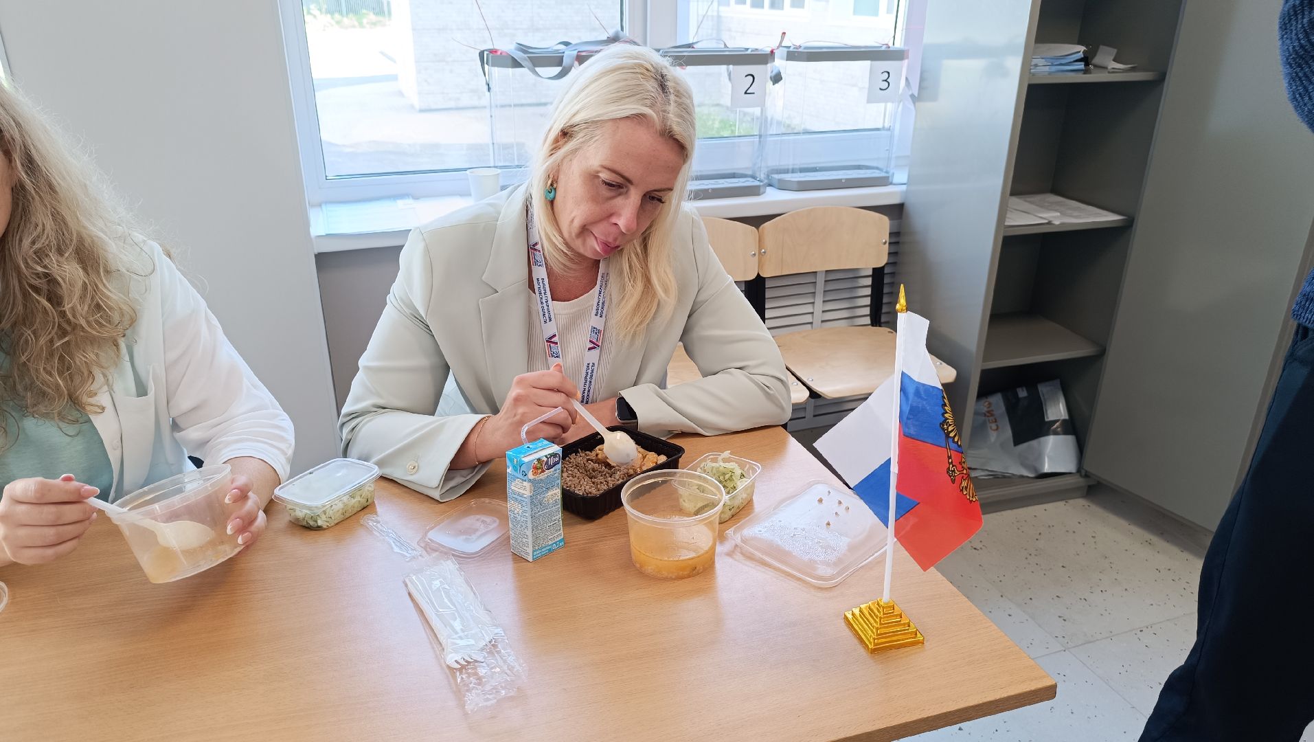 Лобня, общество, выборы