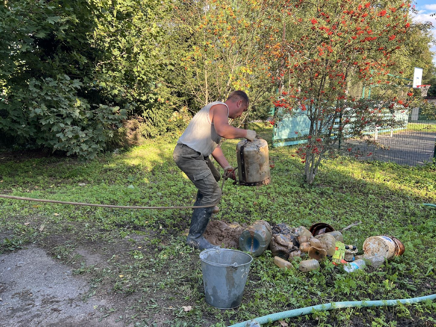 Химки, благоустройство, колодец