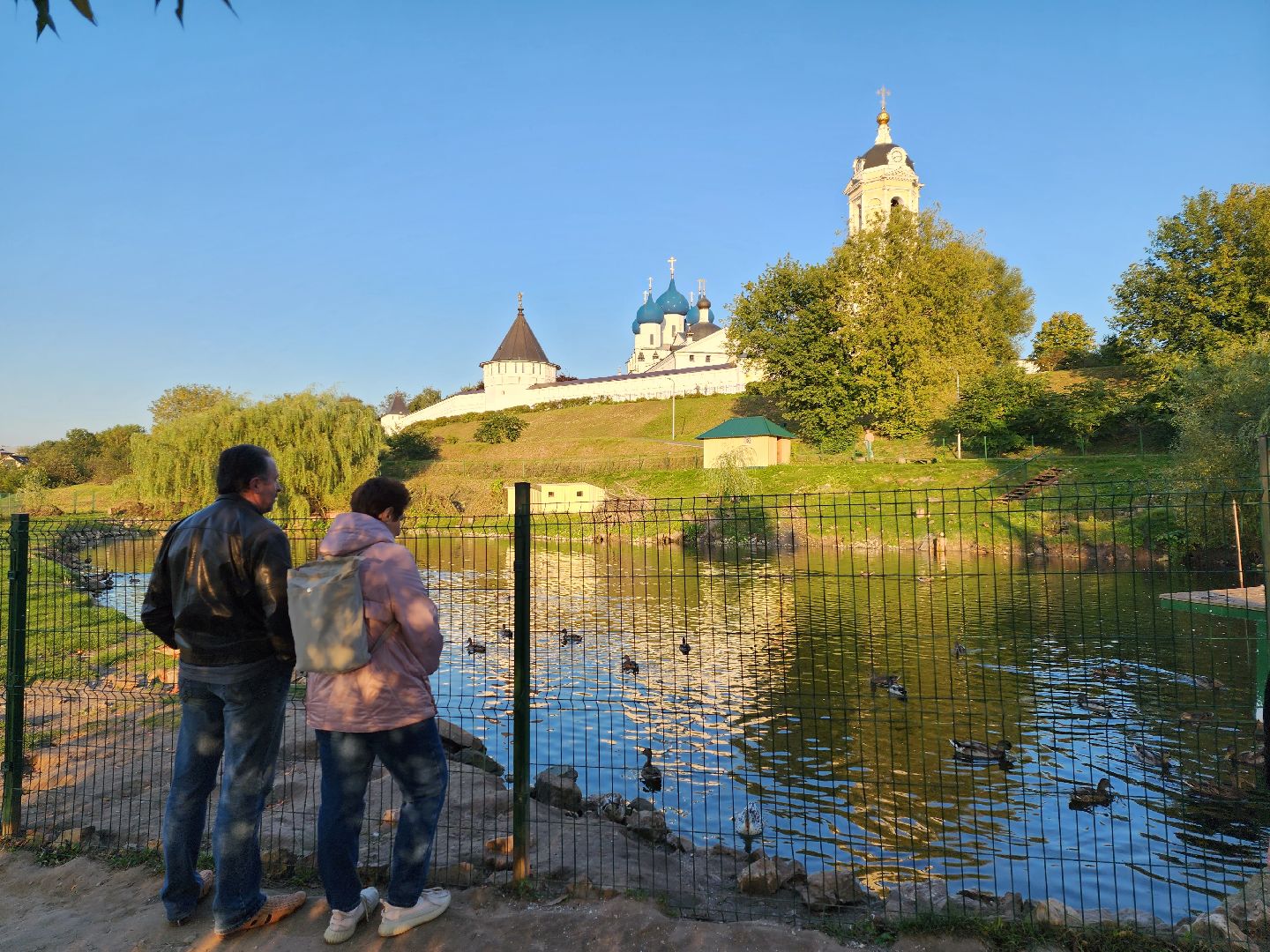 Серпухов, Подмосковье, Принарский парк, туризм, река Нара, Высоцкий монастырь