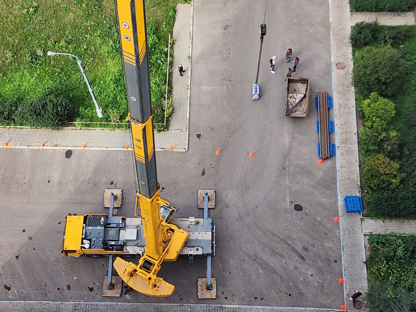 подъемный кран, котельная, серпухов, улица юбилейная, ивановские дворики, котельная на крыше,