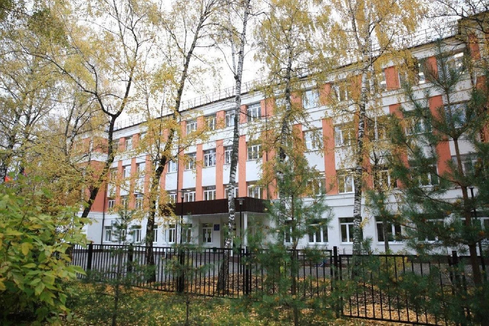 Долгопрудный, Физмат-лицей, грант, компьютеры, микроскоп