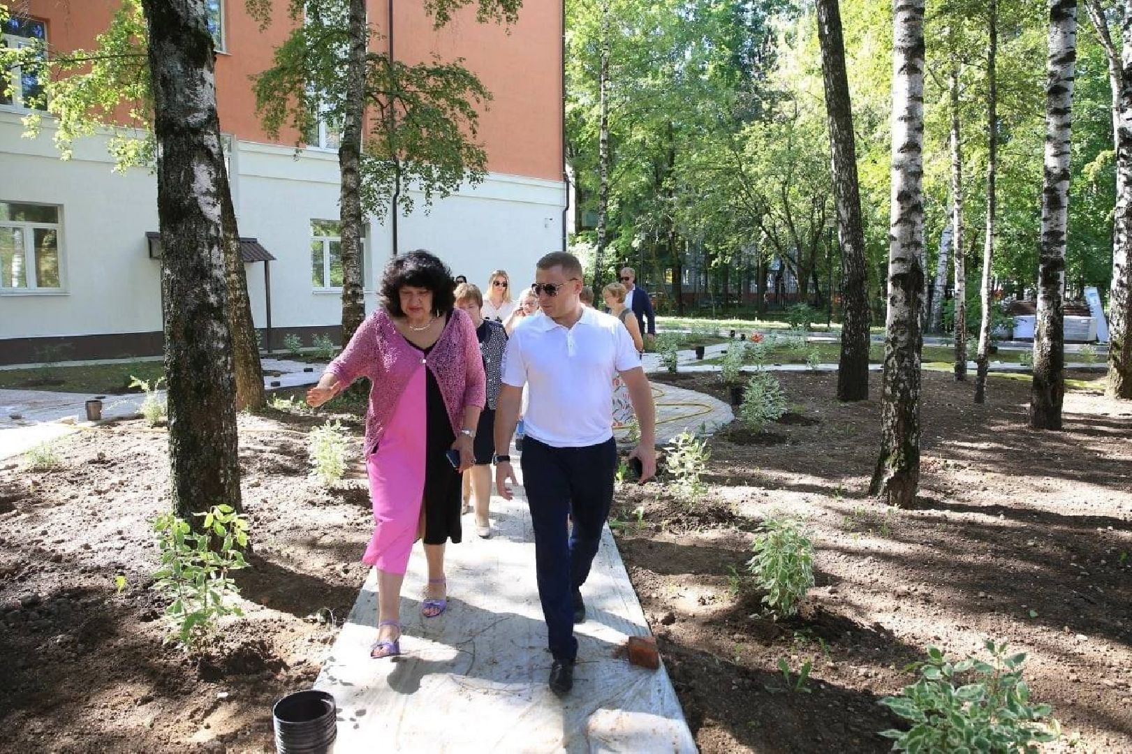 Долгопрудный, Физмат-лицей, грант, компьютеры, микроскоп