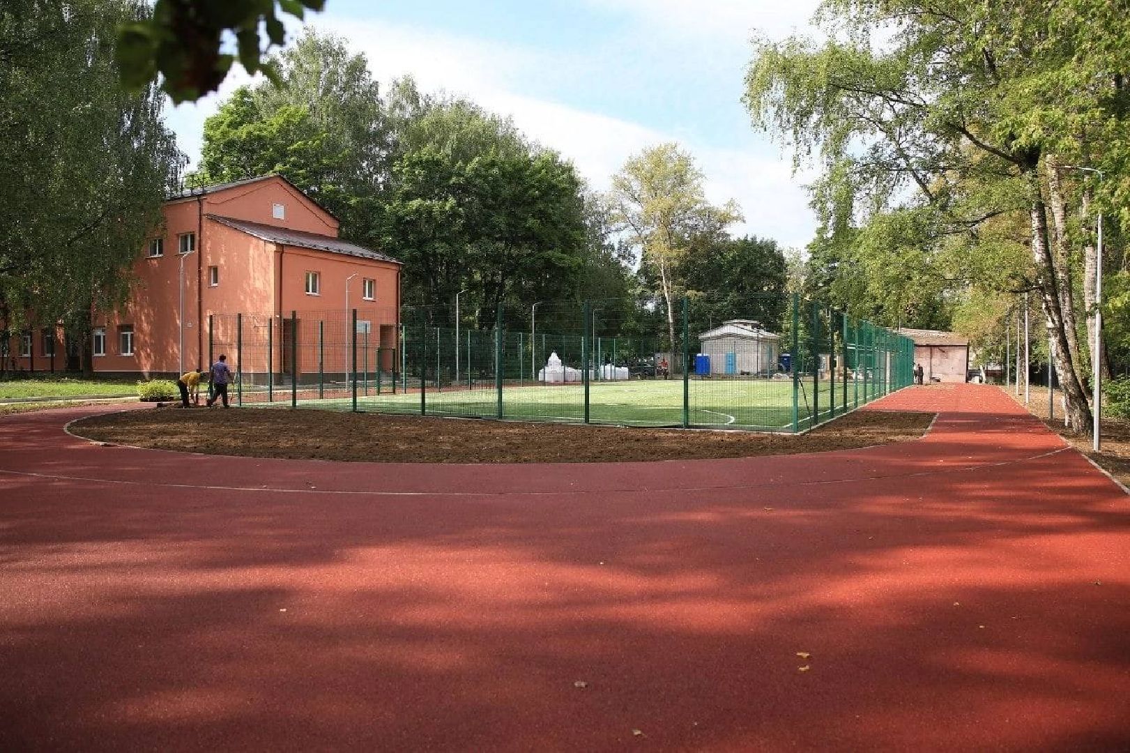 Долгопрудный, Физмат-лицей, грант, компьютеры, микроскоп