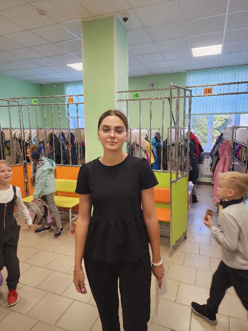 Алеся, Учитель, школа, 8