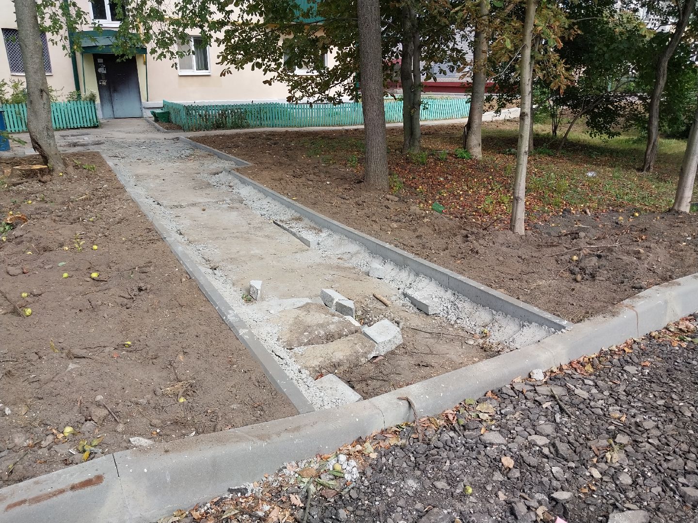 Коломна, благоустройство дворов, новый асфальт