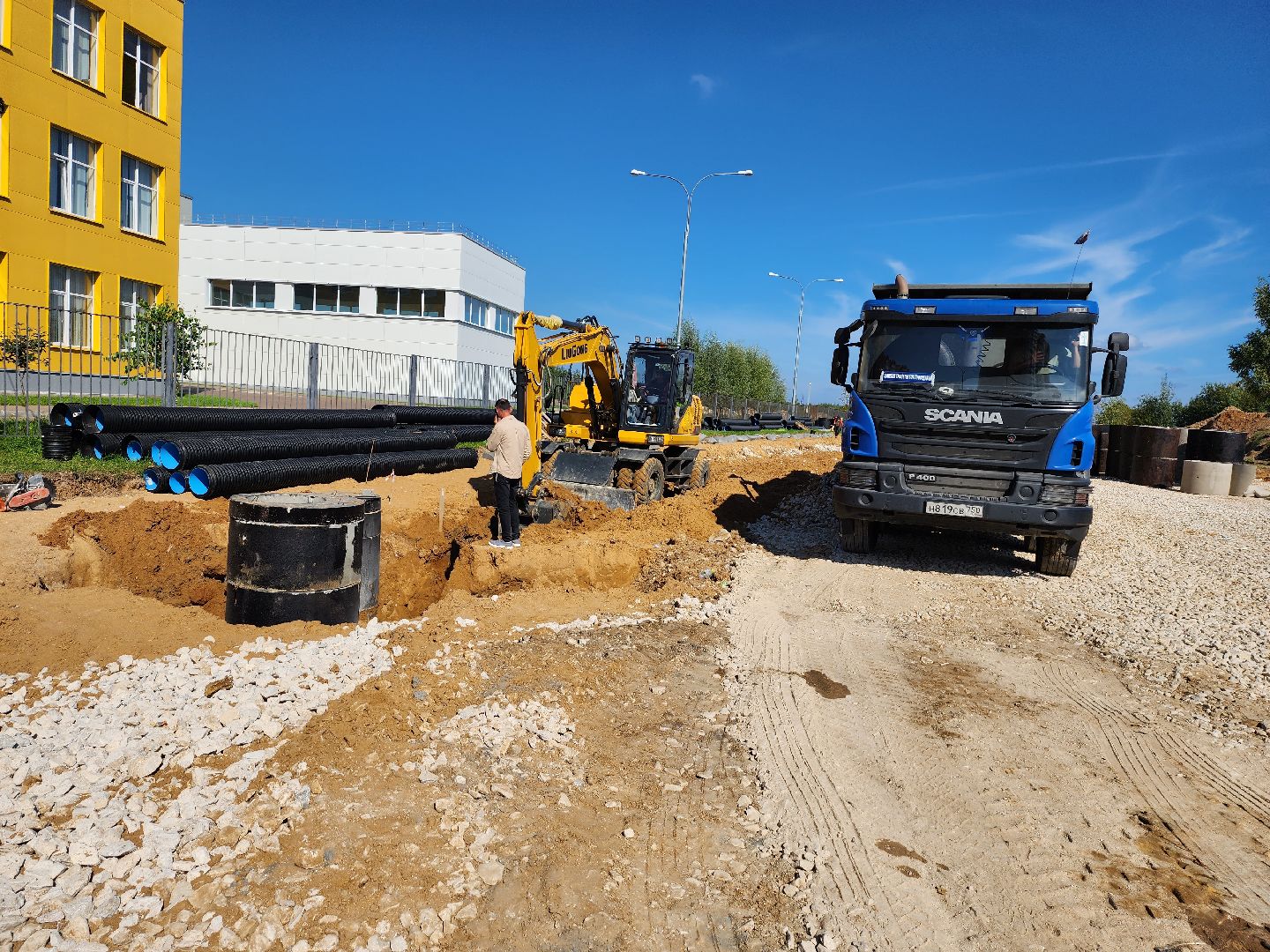 дороги, строительство дорог, серпухов, ивановские дворики, улица героев отечества, новая поликлиника, школа 18,