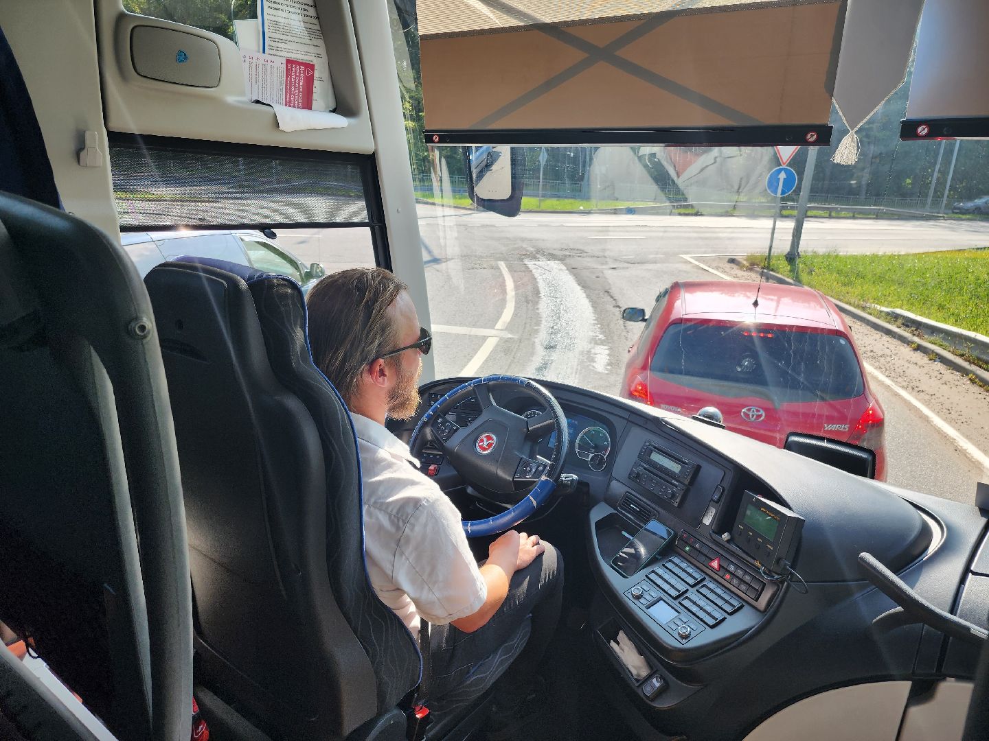 Долгопрудный, метро Физтех, шаттл, автобус