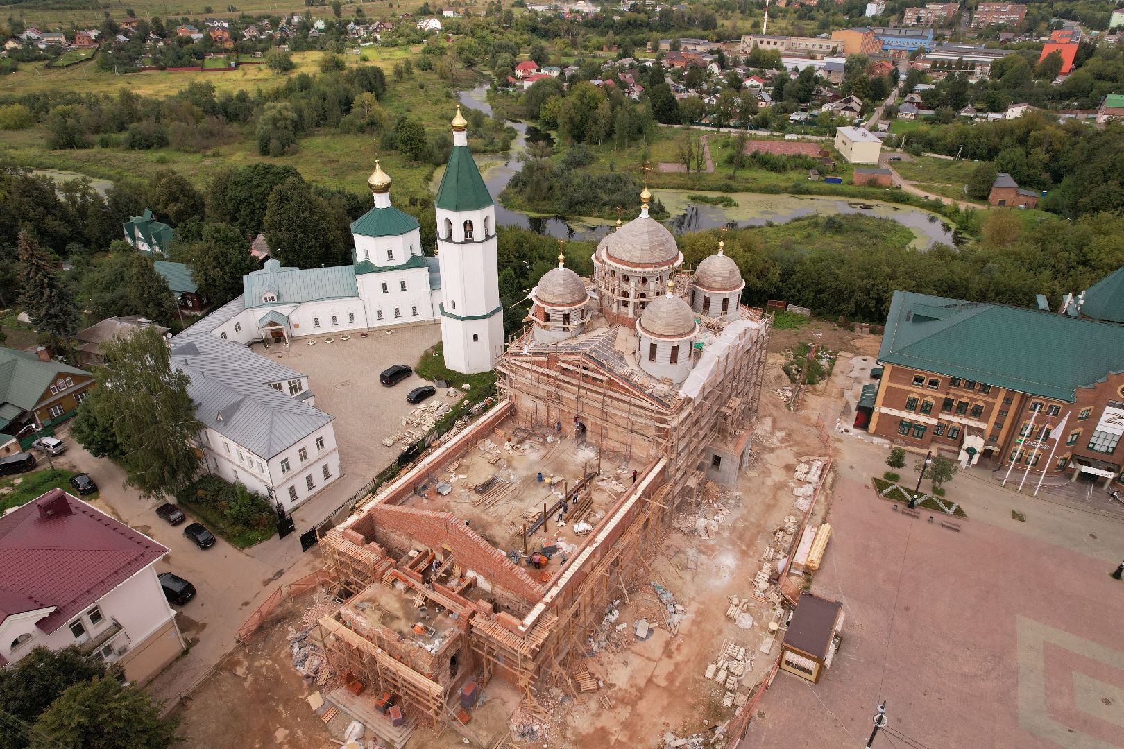 туризм, клин,церковь, видео с коптера,