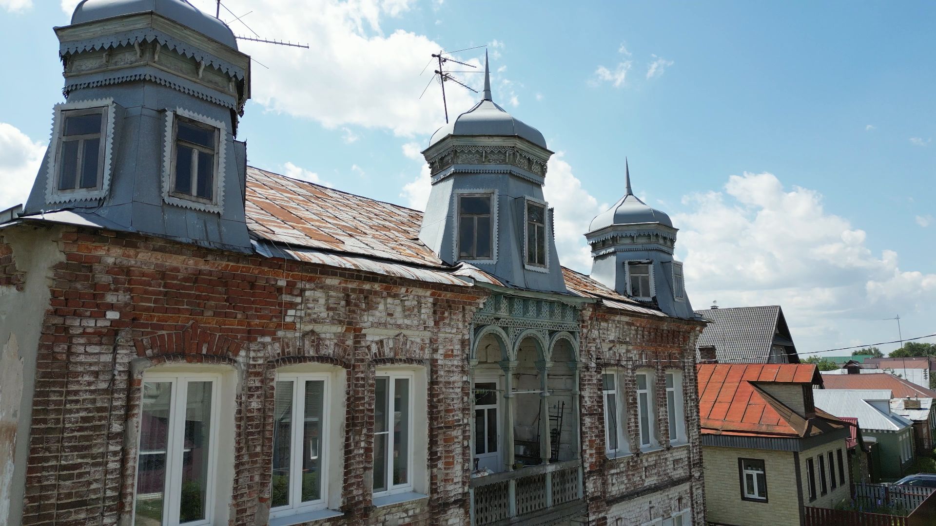 подпольная типография, дом,архитектура, видео с коптера,