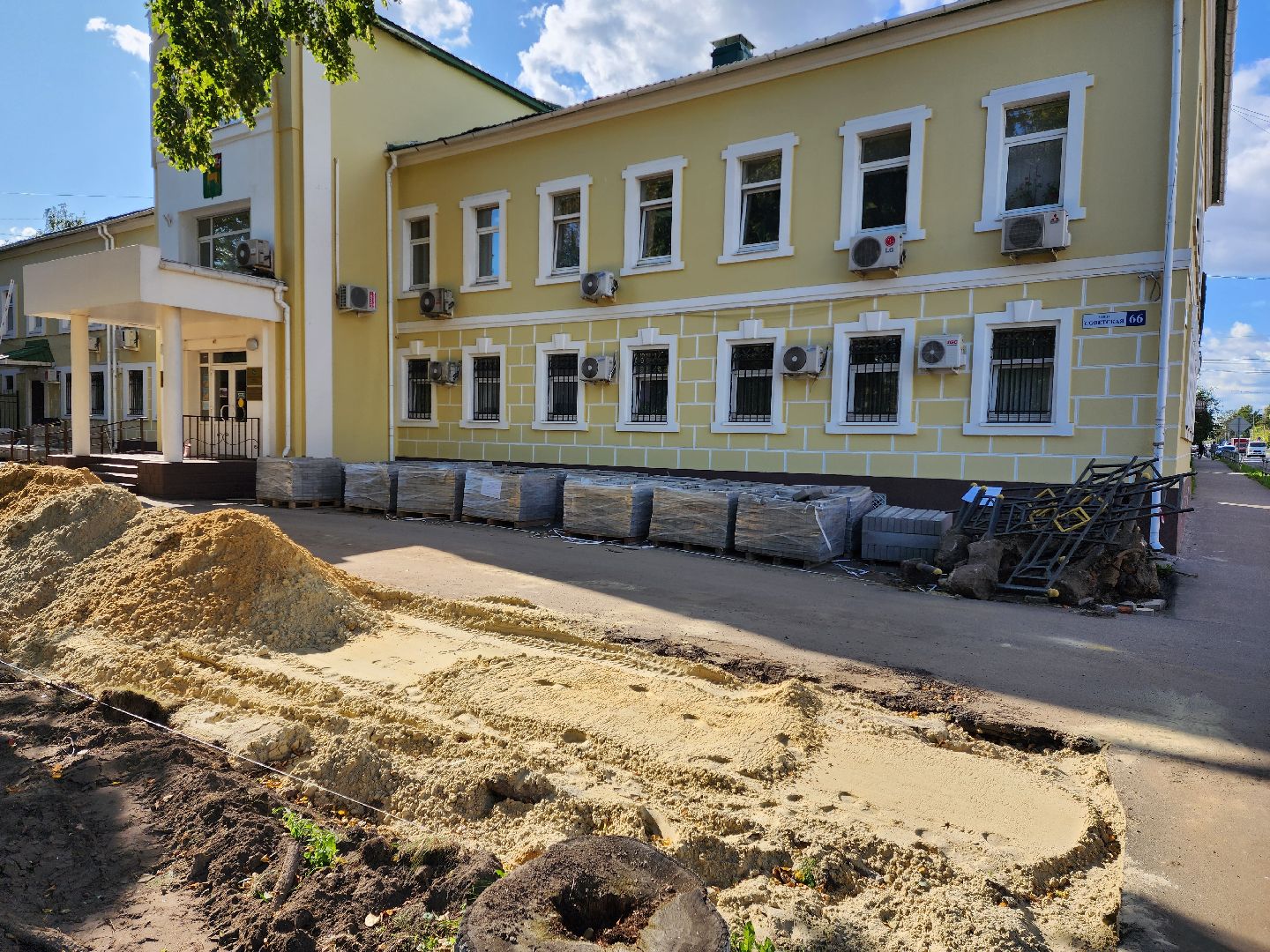 Бронницы, благоустройство, реконструкция сквера у администрации