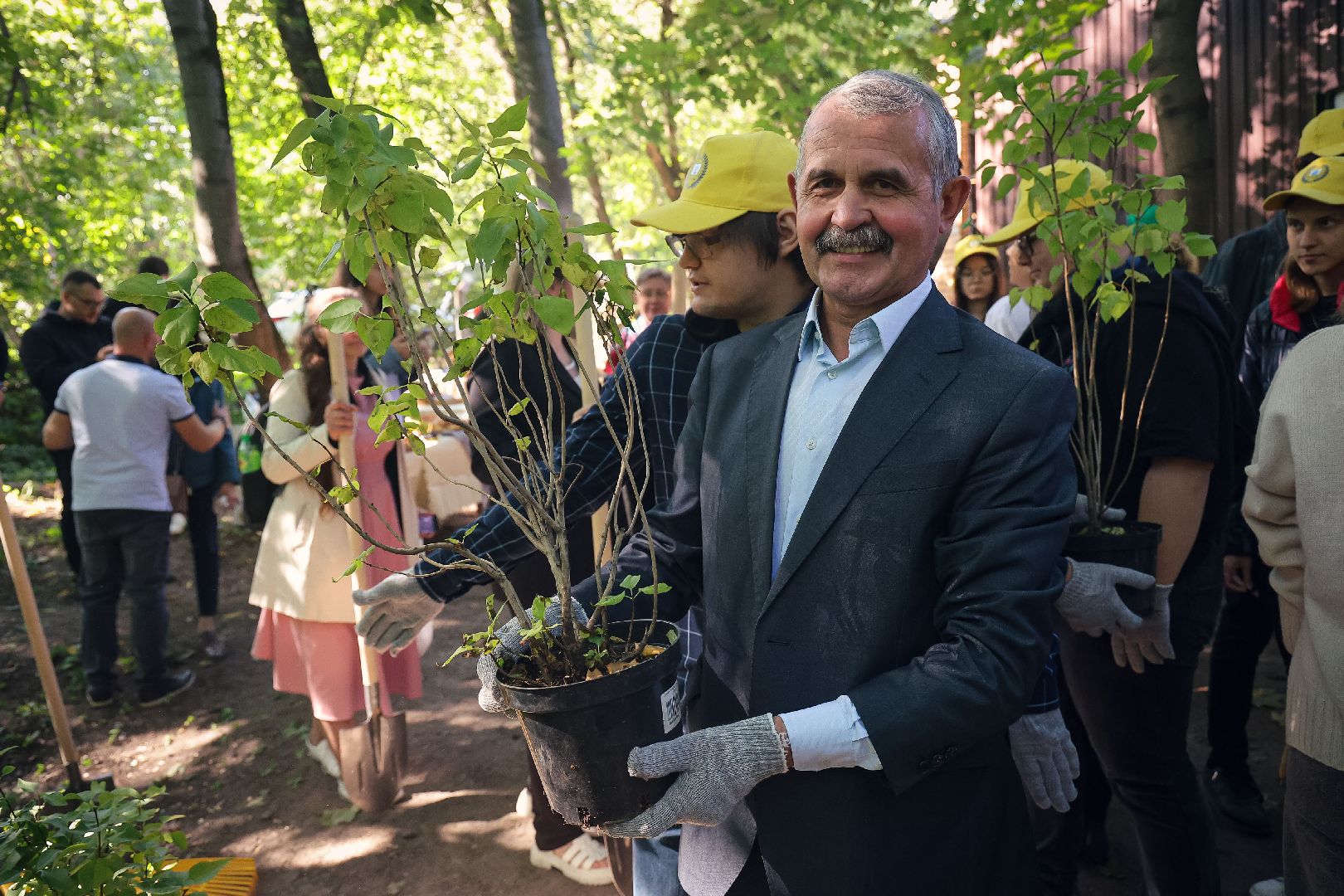 Балашиха, родники Подмосковья, родник на Разинском шоссе, благоустройство парков,