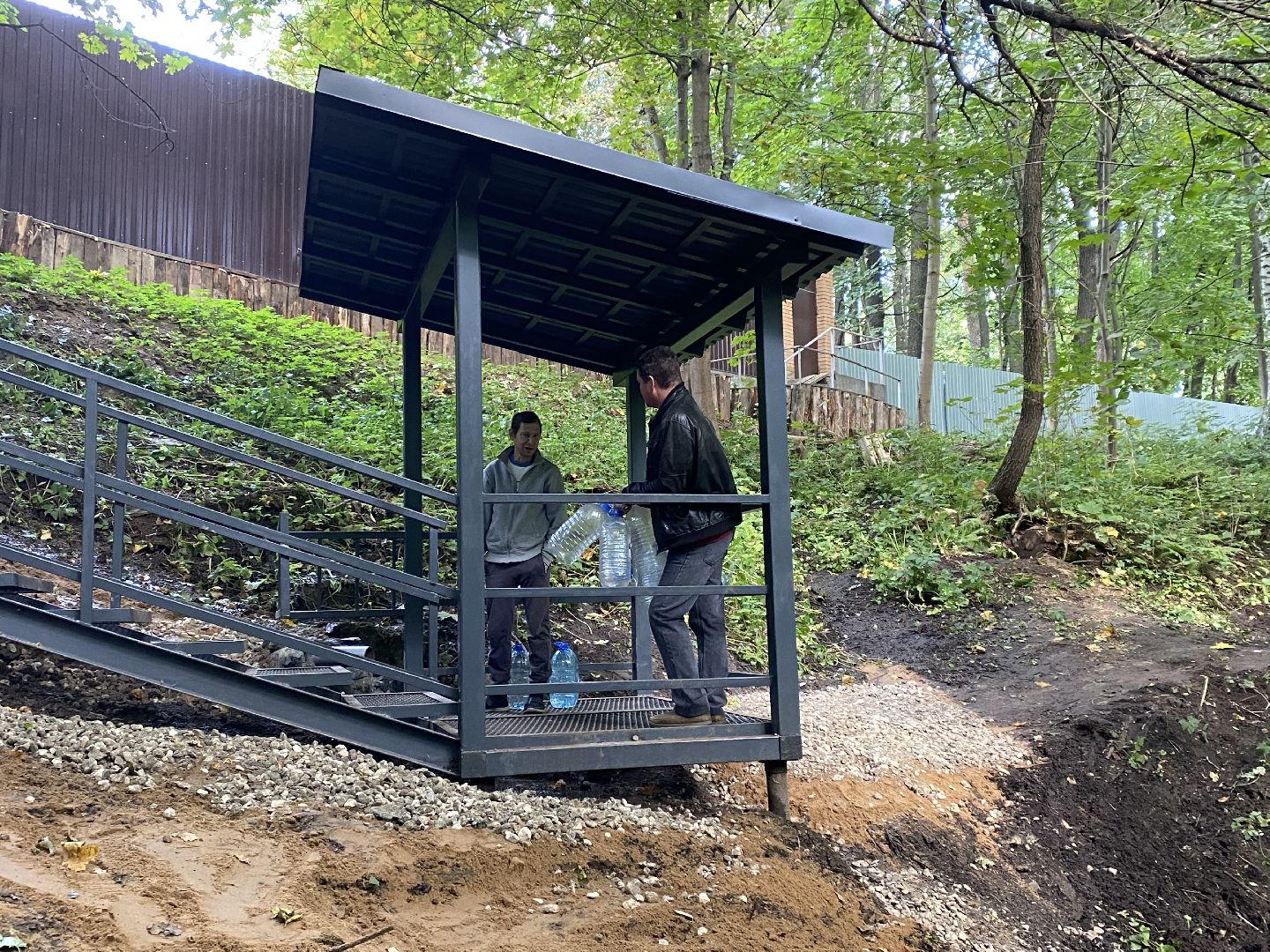 Балашиха, родники Подмосковья, родник на Разинском шоссе, благоустройство парков,