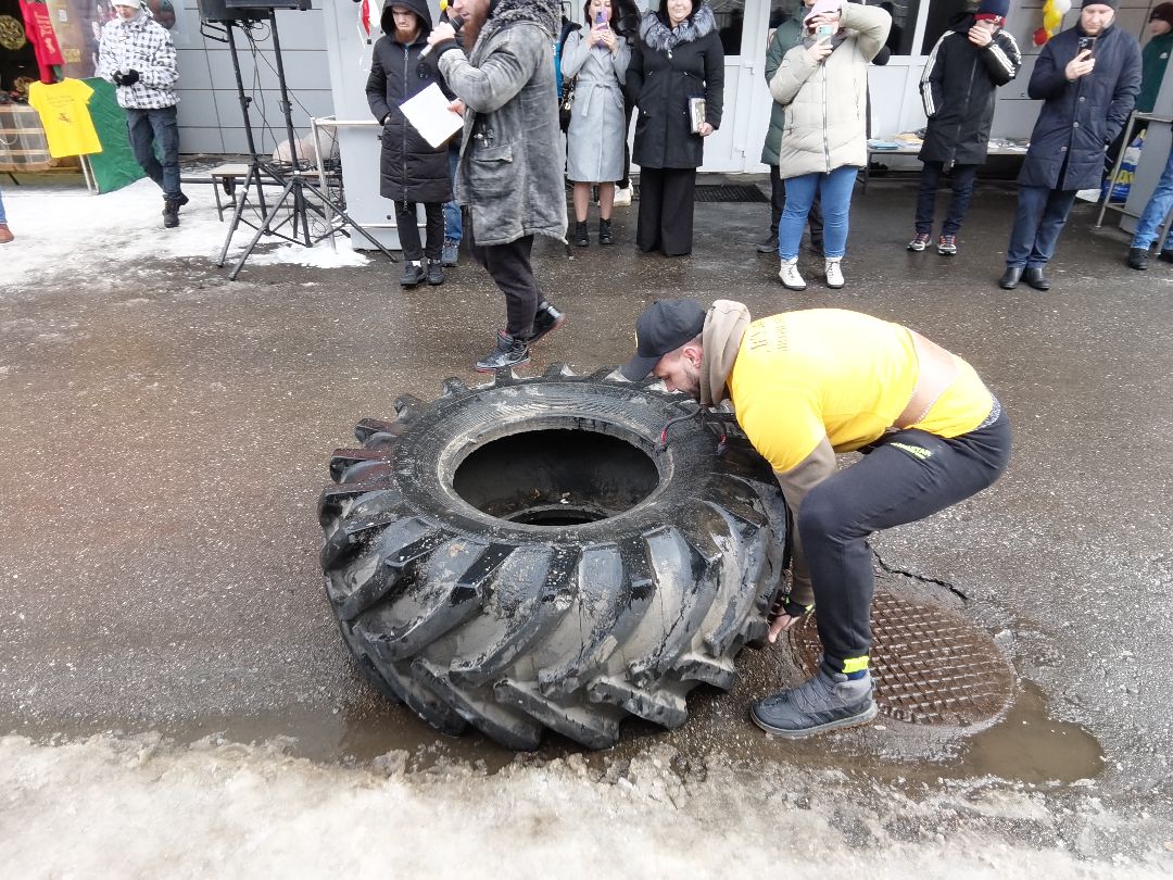 Спорт, Дружина, богатыри, силовые тренировки, стальные птицы, рекорд России, рекорд мира, пауэрлифтинг, буксировка спецтехники, ЛДПР, патриотическое воспитание, Балаштха