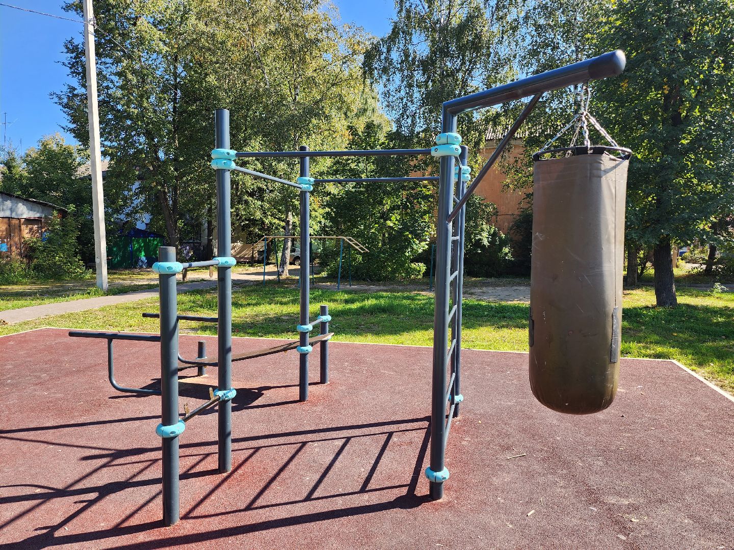 детская игровая площадка, серпухов, улицапавларадчука, благоустройство дворов, воркаут,