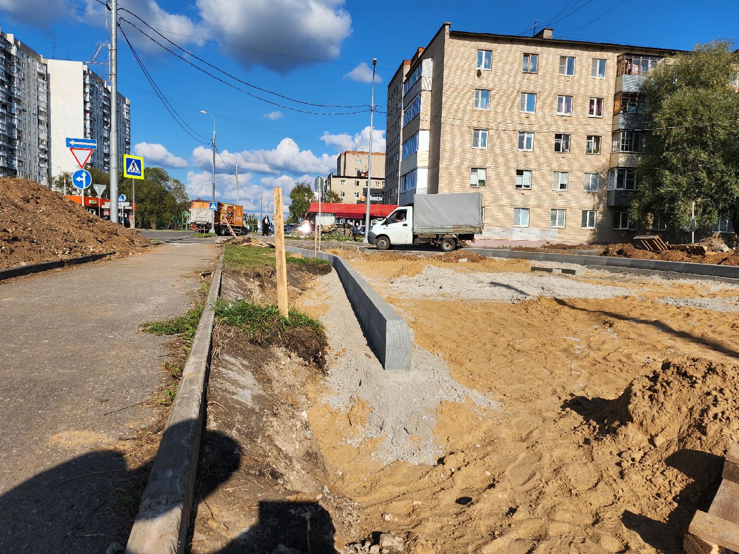 круговое движение, строительство дорог, транспорт, серпухов, улицавесенняя, улицагорького,