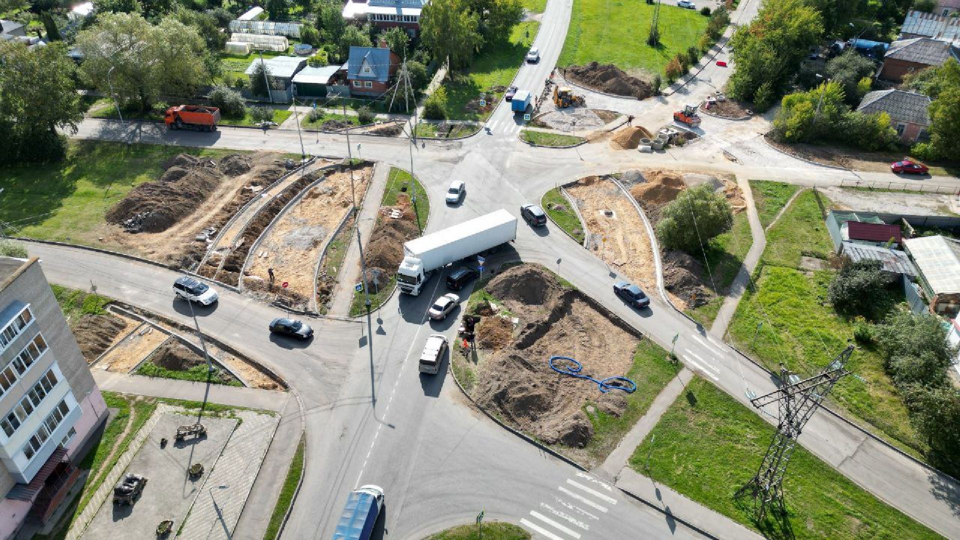 круговое движение, строительство дорог, транспорт, серпухов, улицавесенняя, улицагорького,