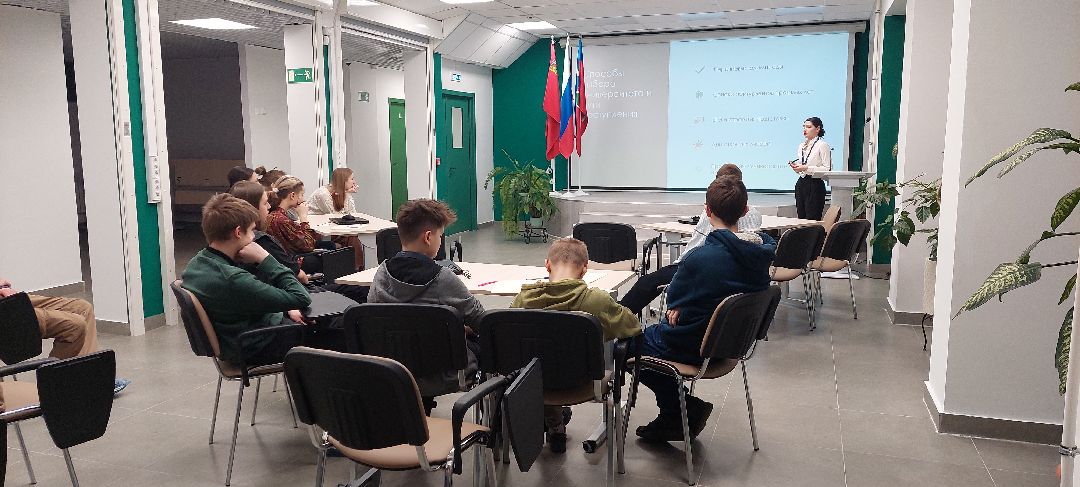 Пущино Образование