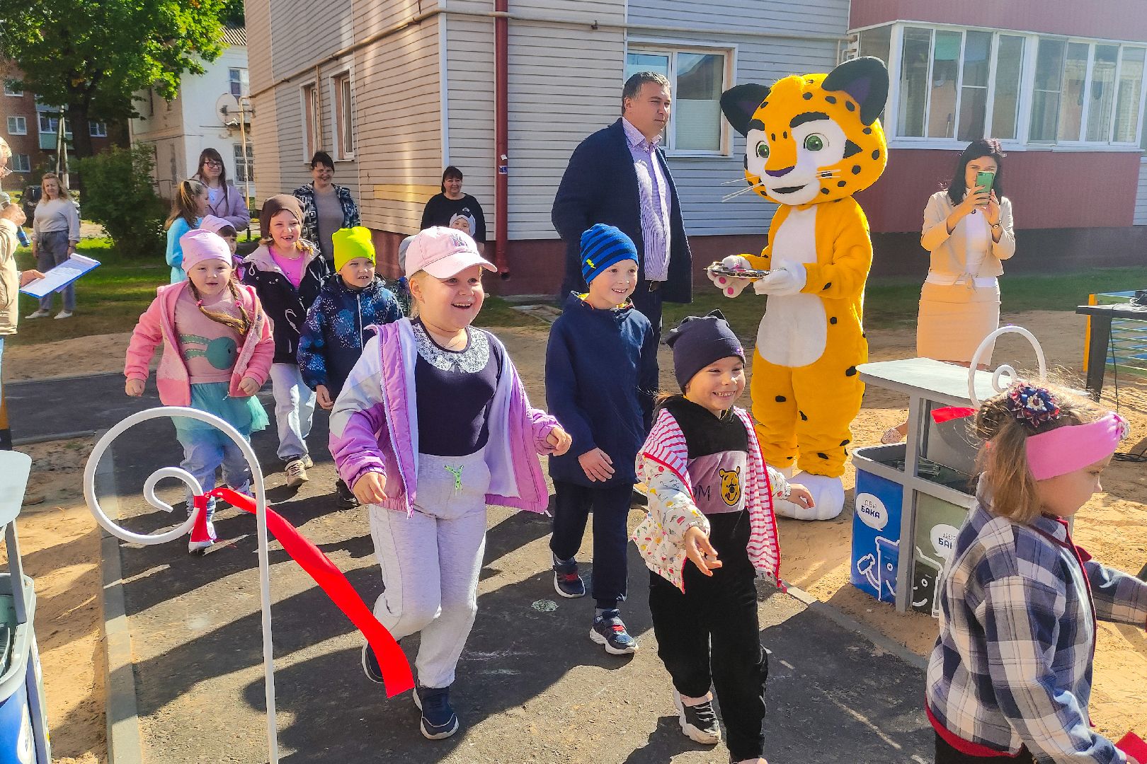 Шатура, дети, площадки, игры, качели