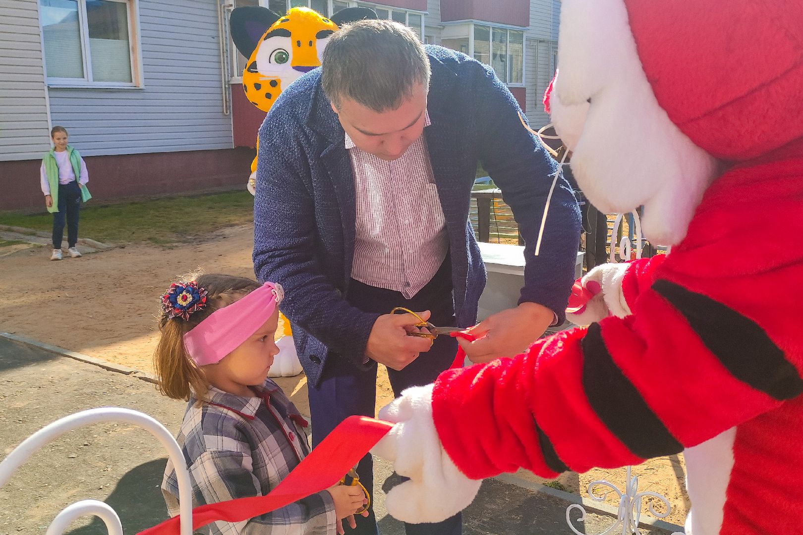 Шатура, дети, площадки, игры, качели