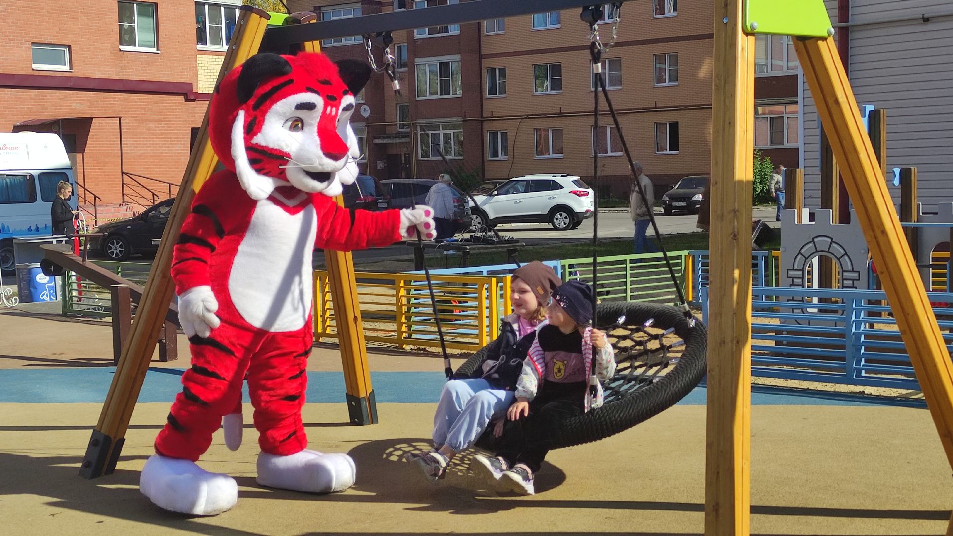 Шатура, дети, площадки, игры, качели